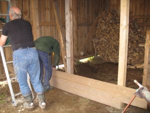 Ulf och Magnus jobbar med boxfronten